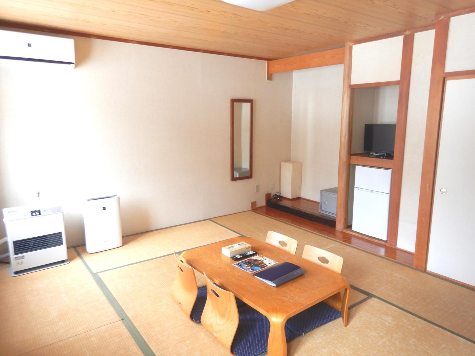 Hotel Petit Gracey Tomamu 3*
